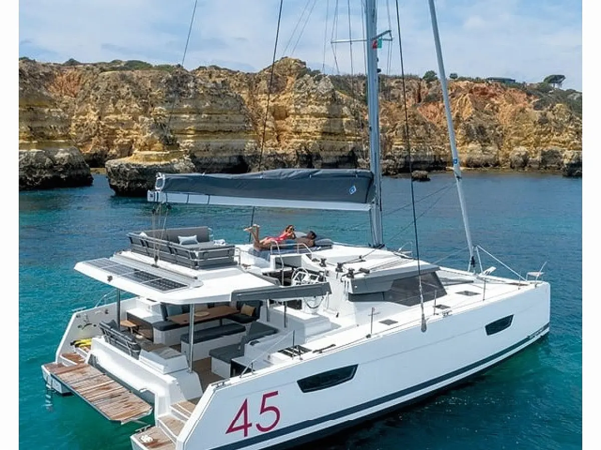 Elba 45